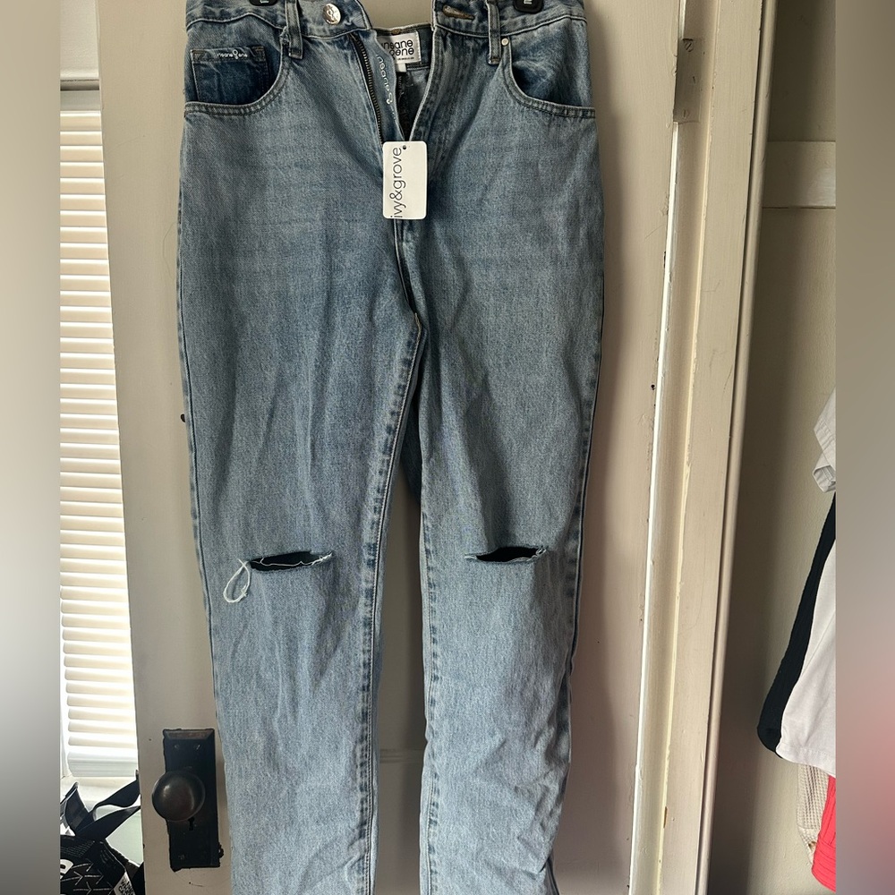imogene + willie Light Blue Distressed Straight Leg Jeans